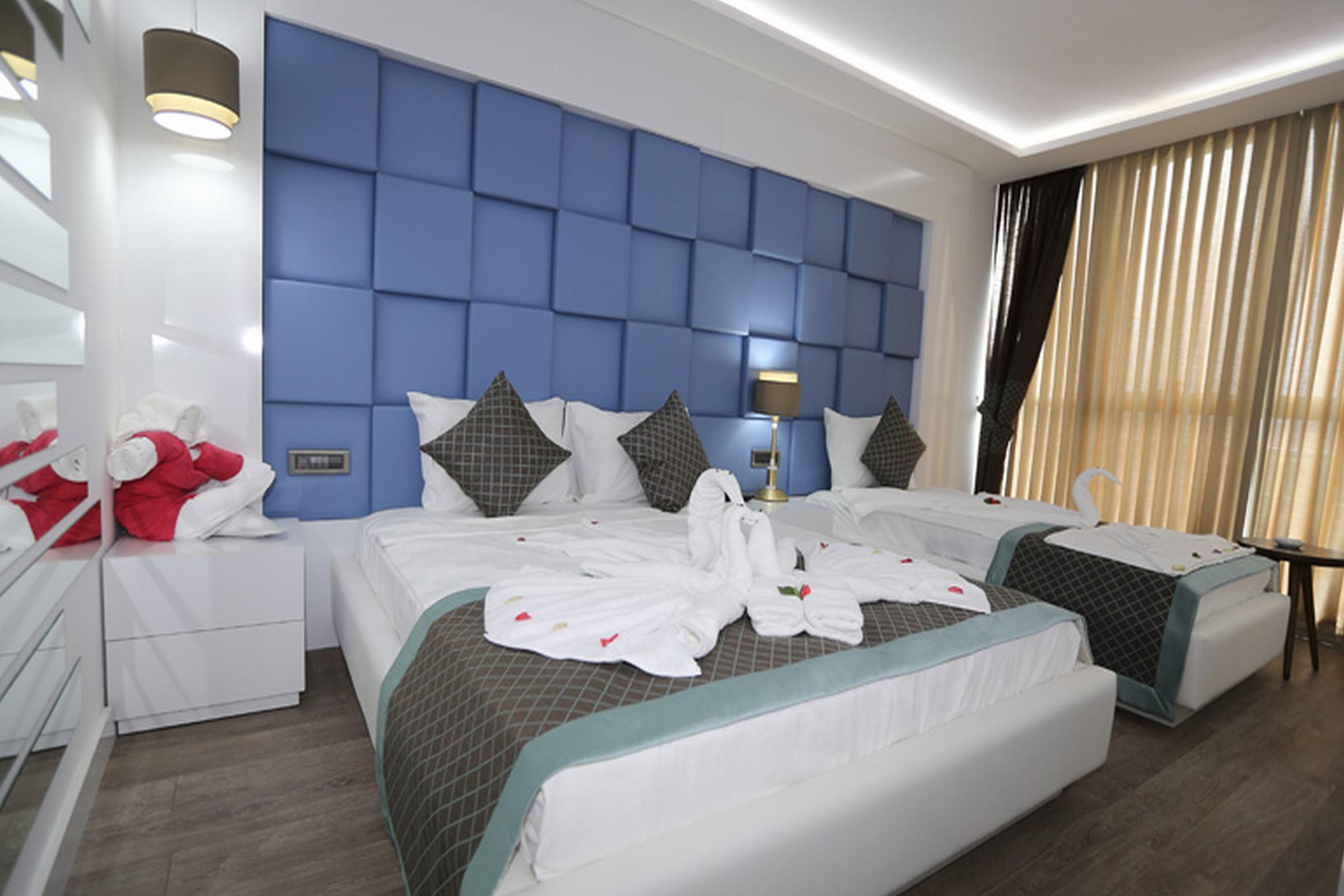 Elips Royal & Antalya