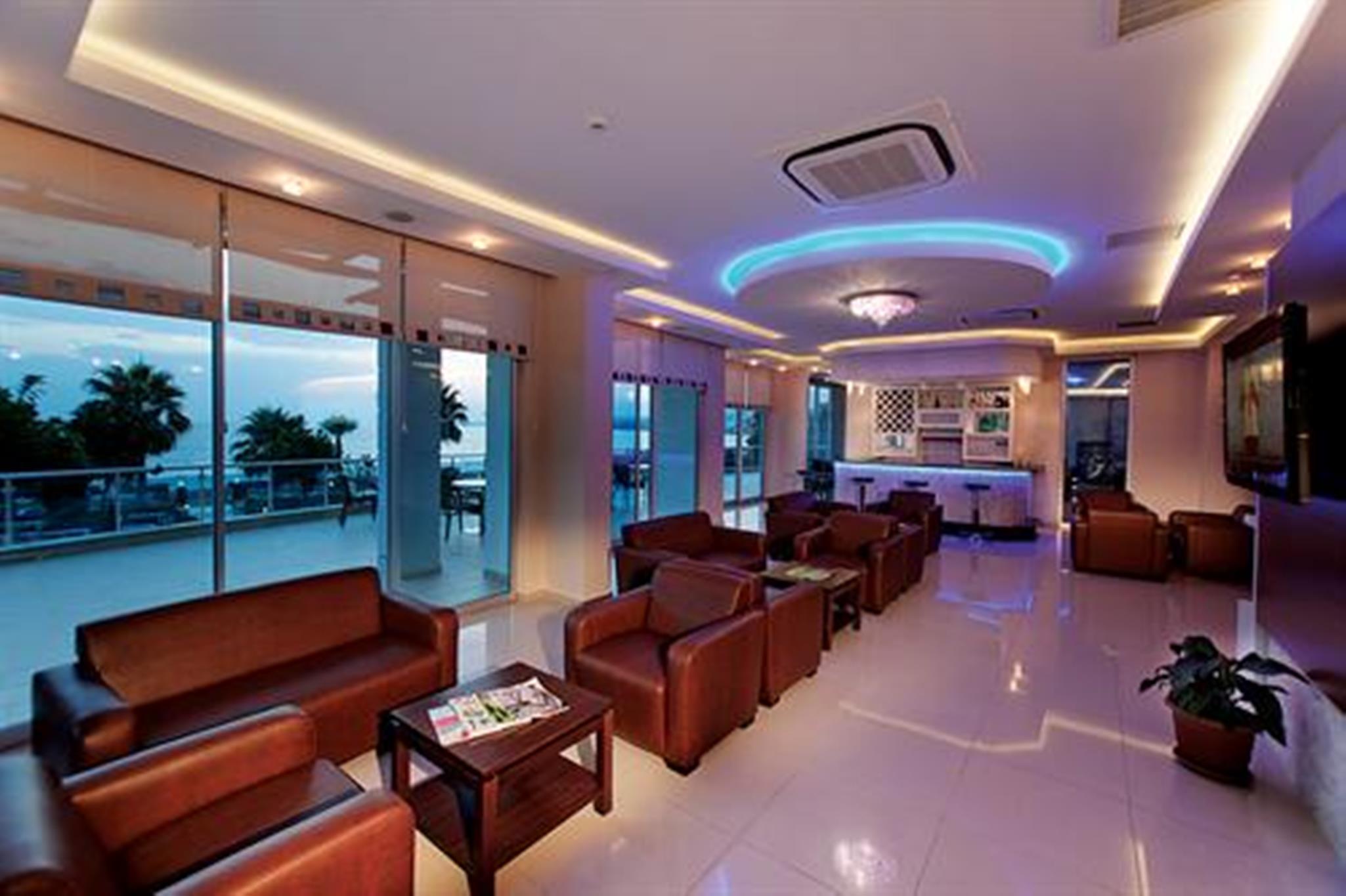 Venessa Hotel