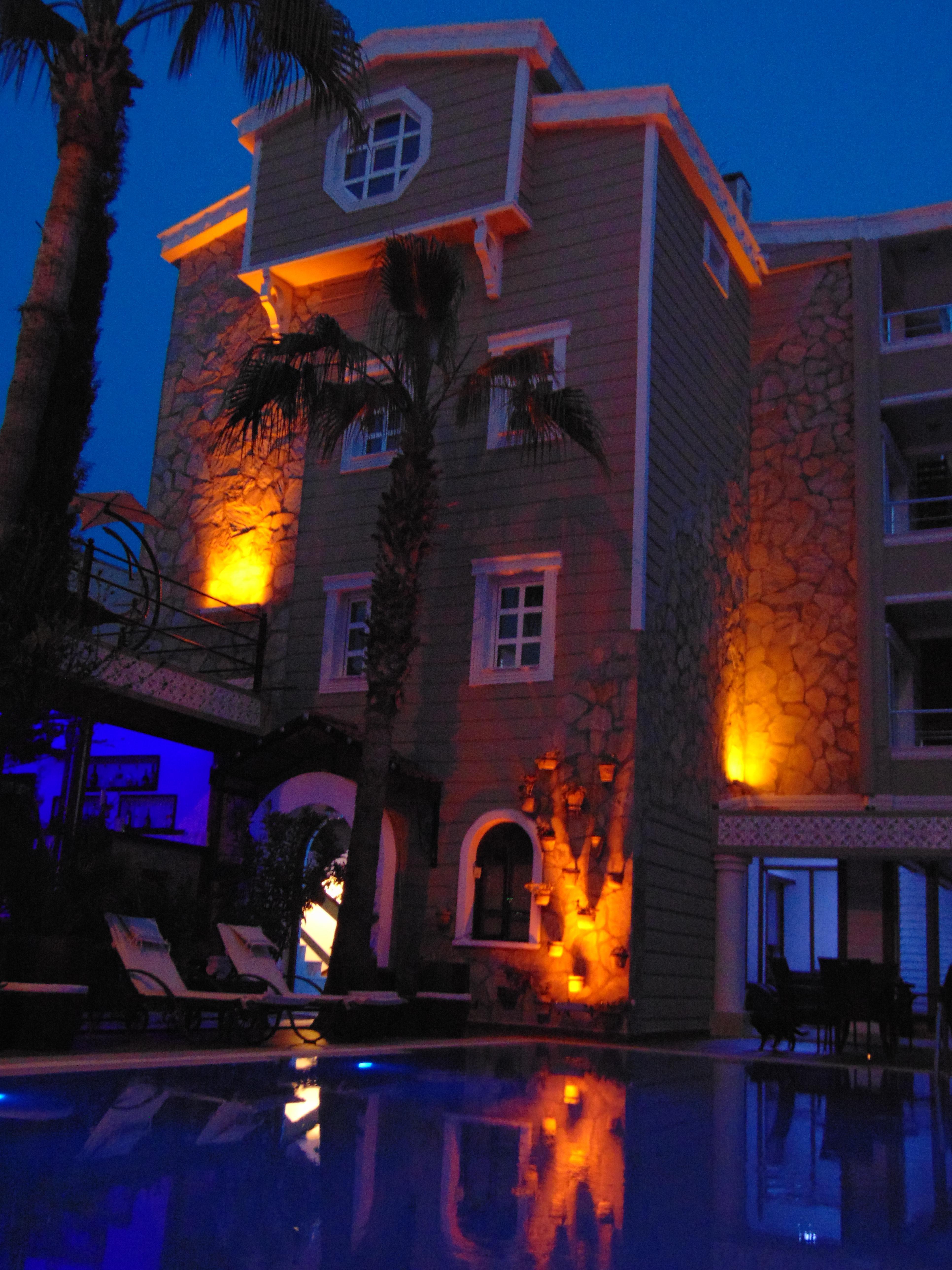 Boutique Nergiz Hotel 3*