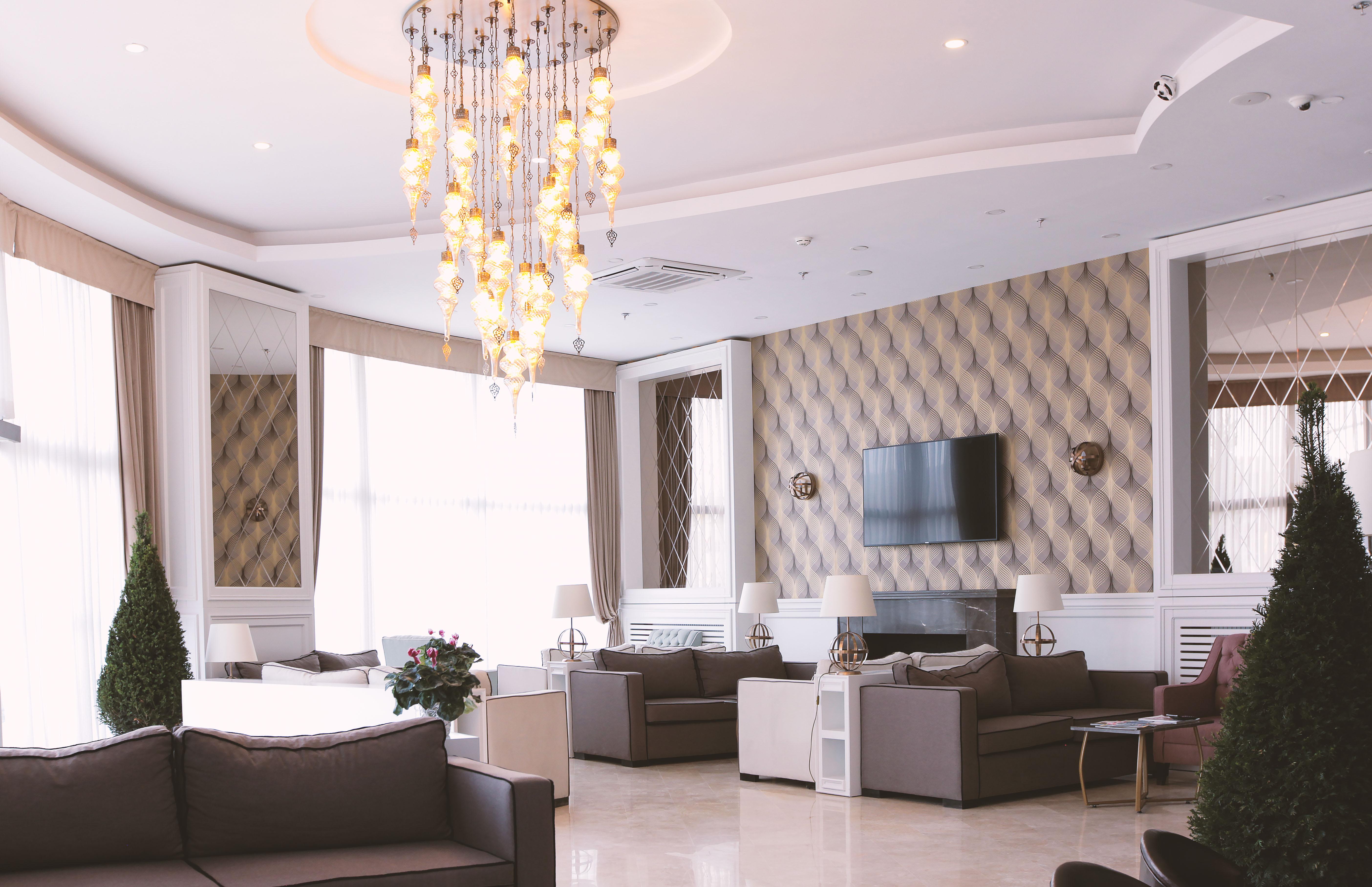 Hotel Serenity Airport 4*