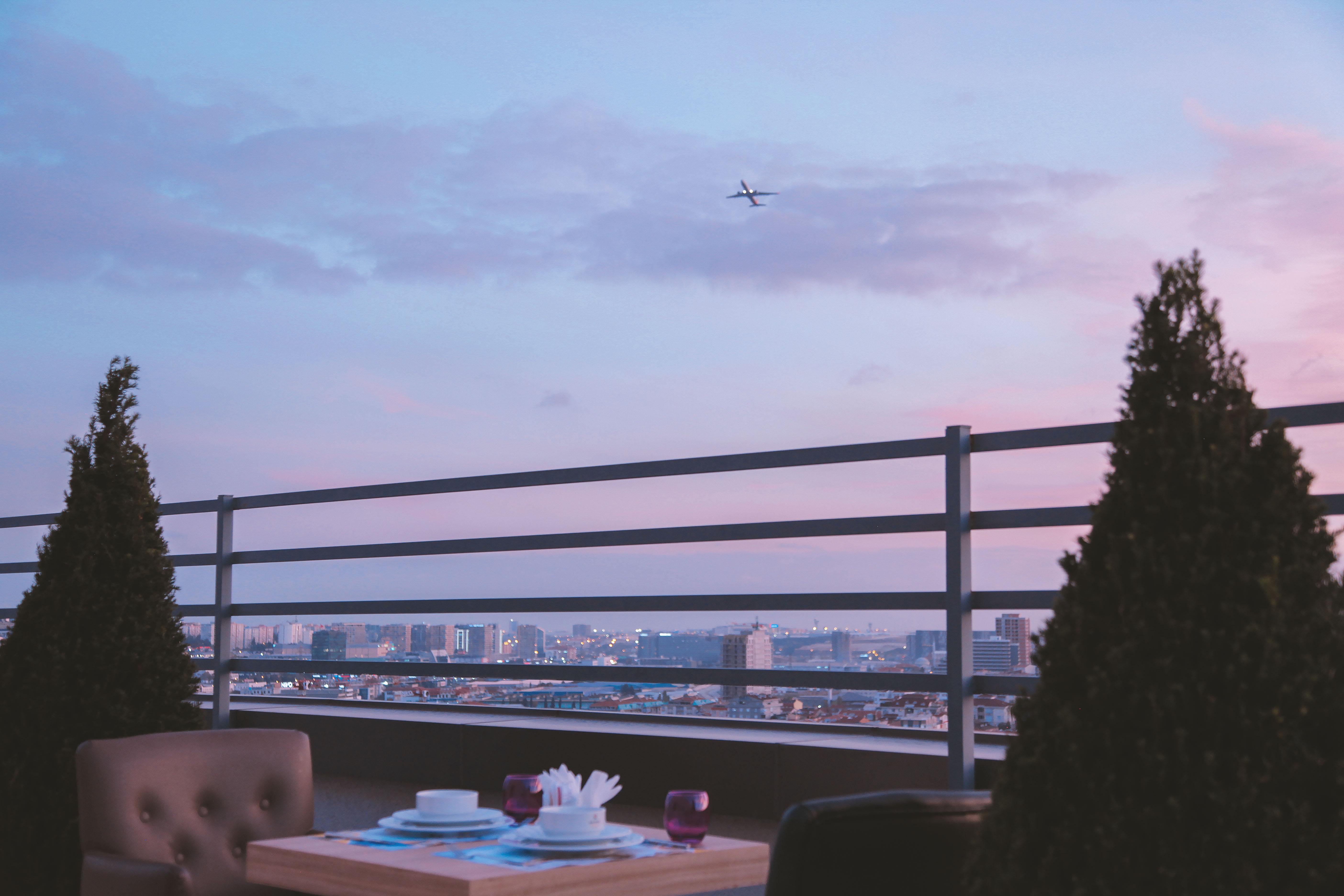Hotel Serenity Airport 4*