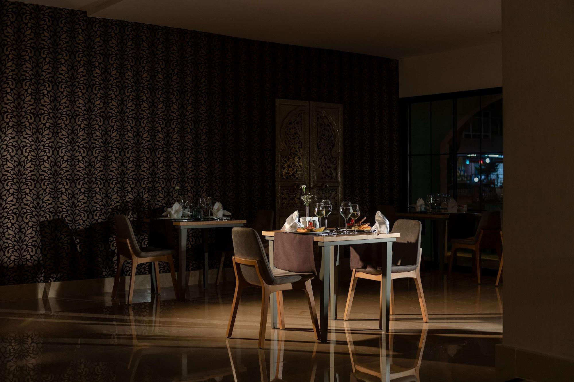 Sealife Lounge - Adult Only Hotel