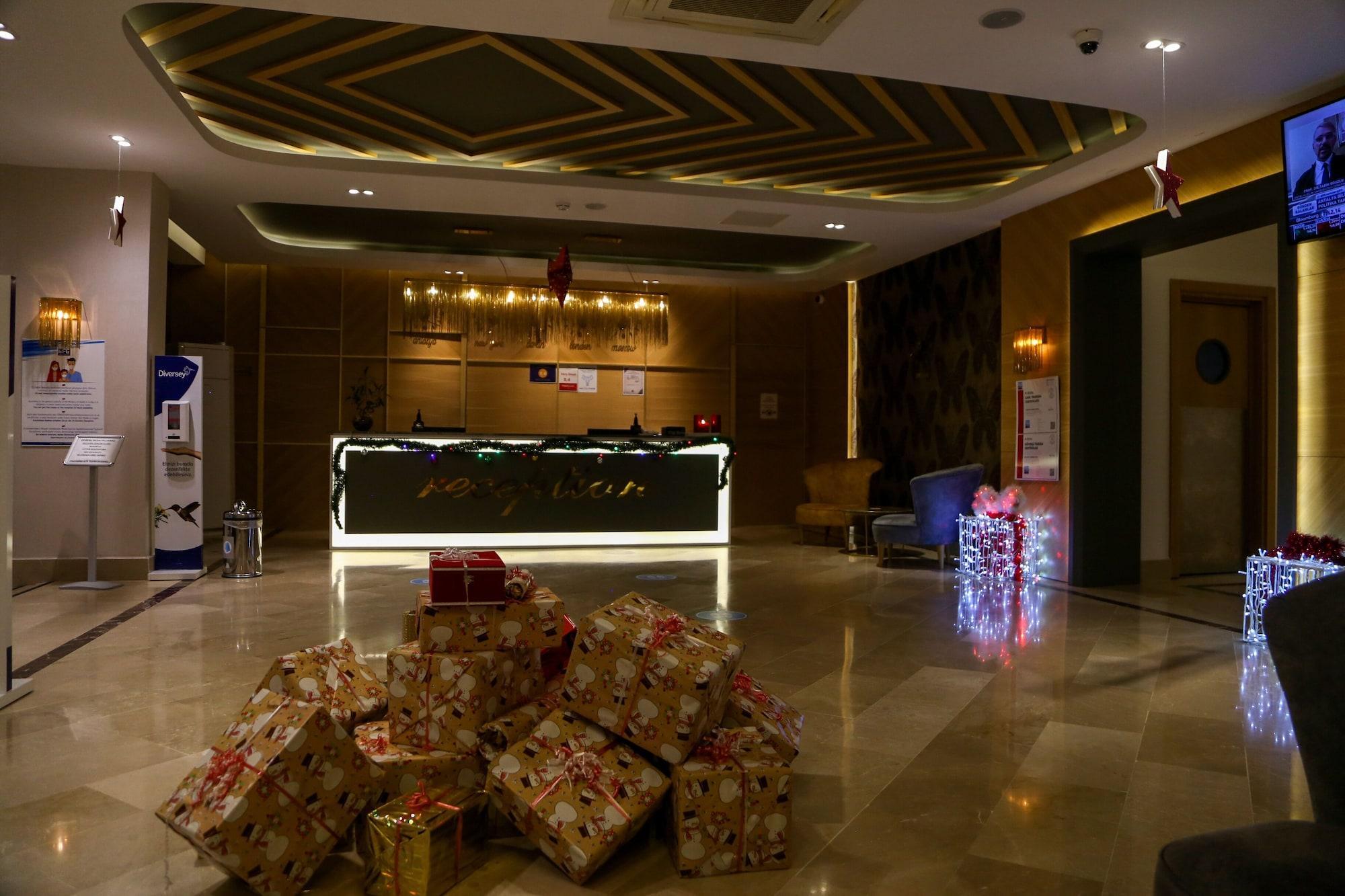 Sealife Lounge - Adult Only Hotel 3*