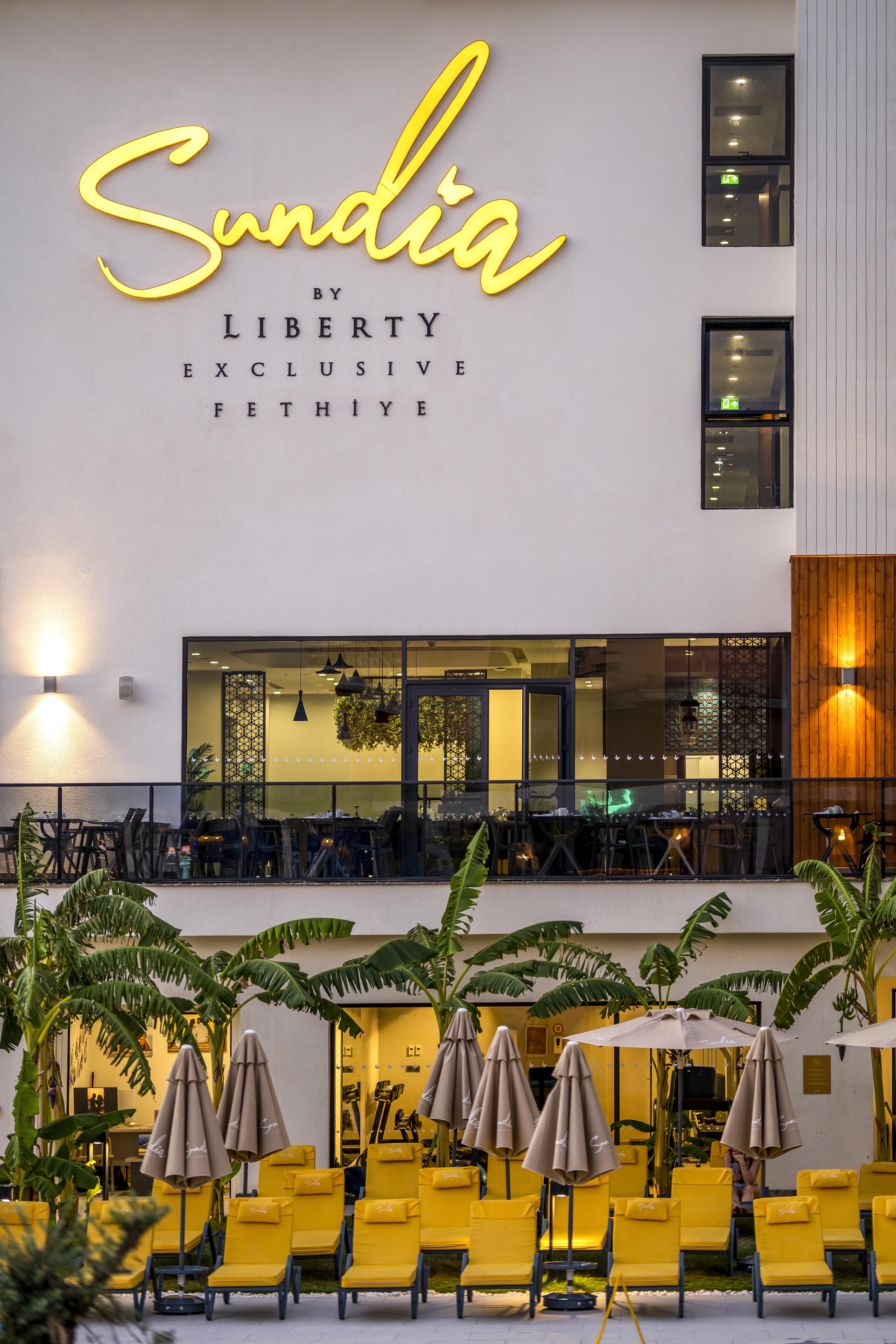 Sundia Exclusive By Liberty Adults Only 5*