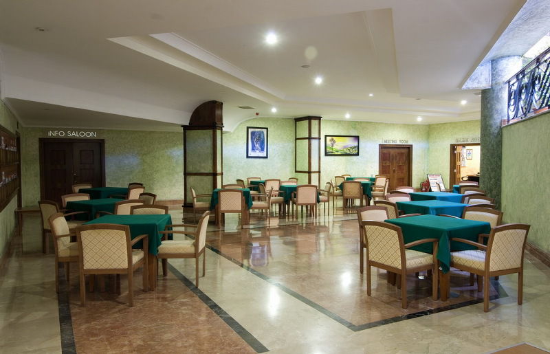 Larissa Stone Palace 5* Side