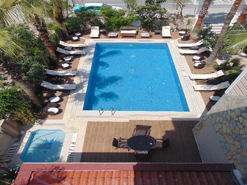 Boutique Nergiz Hotel 3*