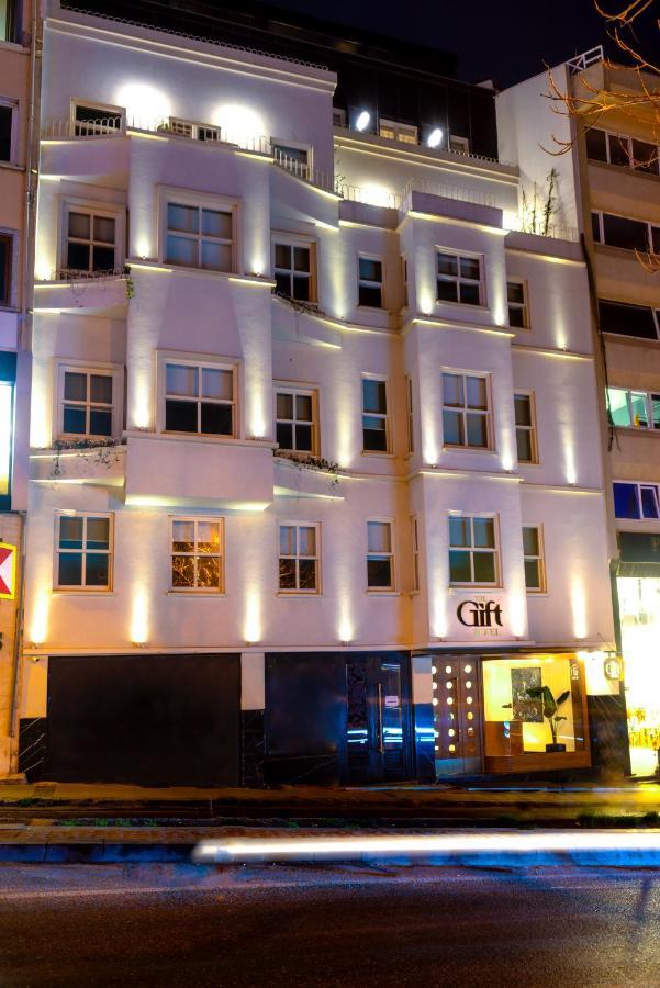 The Gift * Istanbul