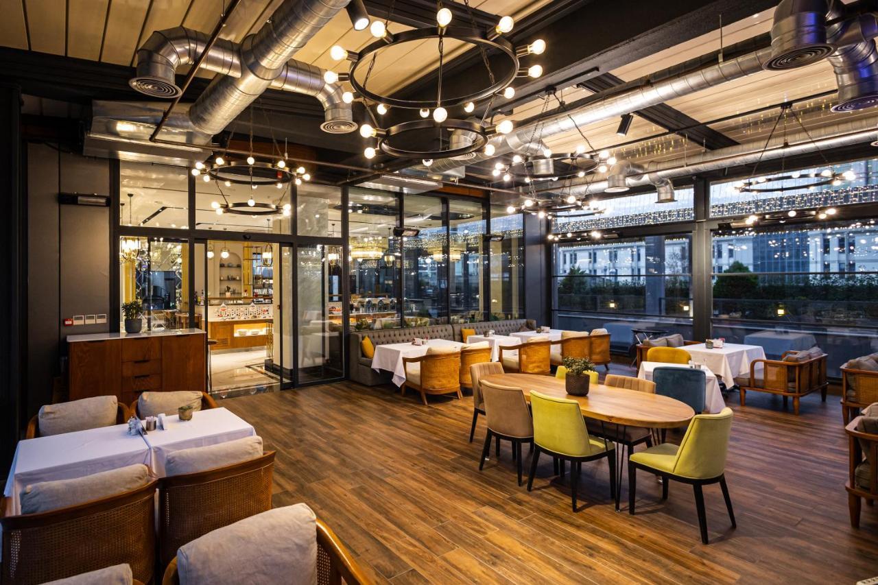 Movenpick Living West Hotel 5*
