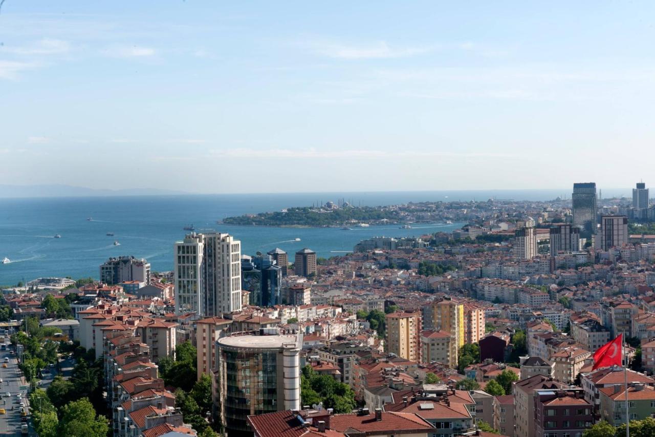 Renaissance Polat Bosphorus Hotel 5*