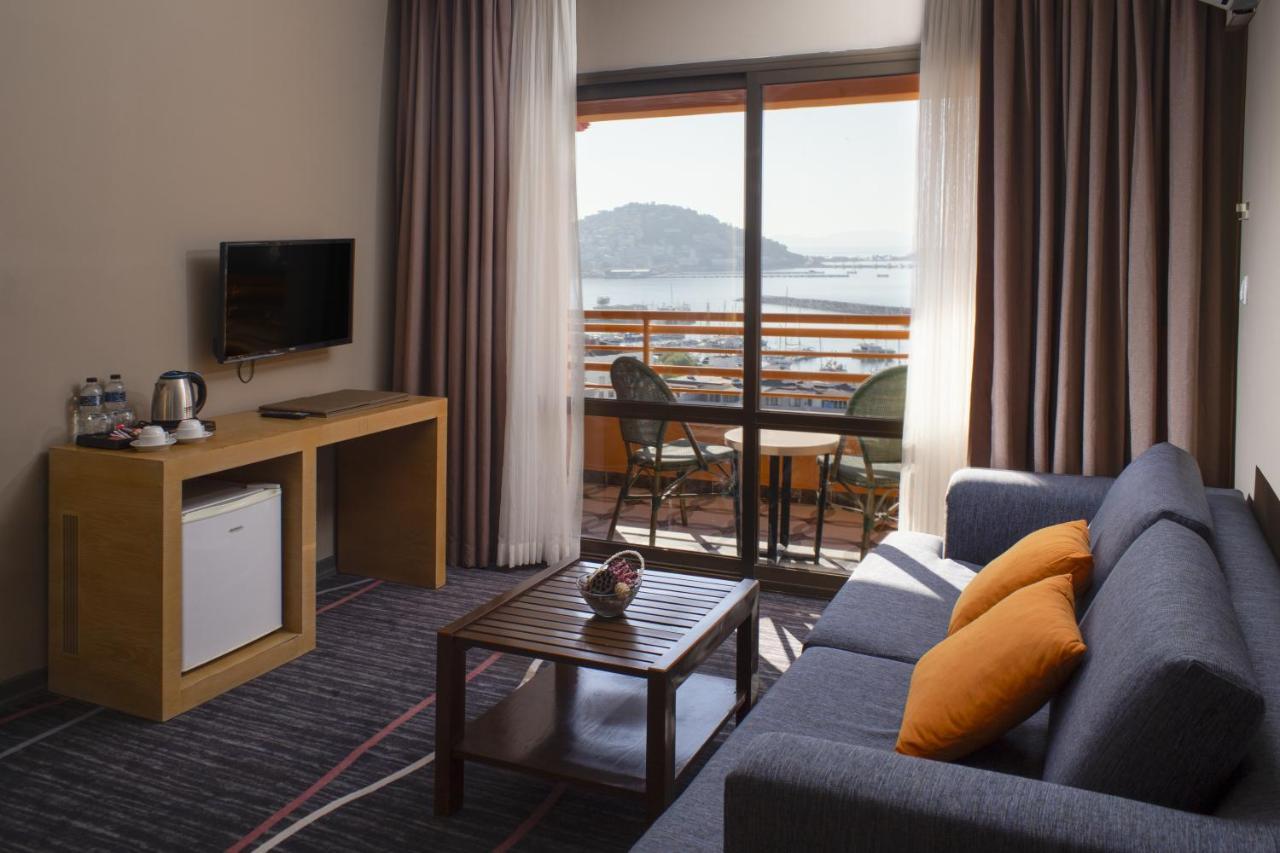 Suhan Seaport 4*