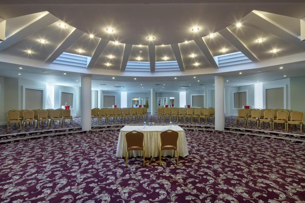 Crystal Tat Golf & 5* Belek