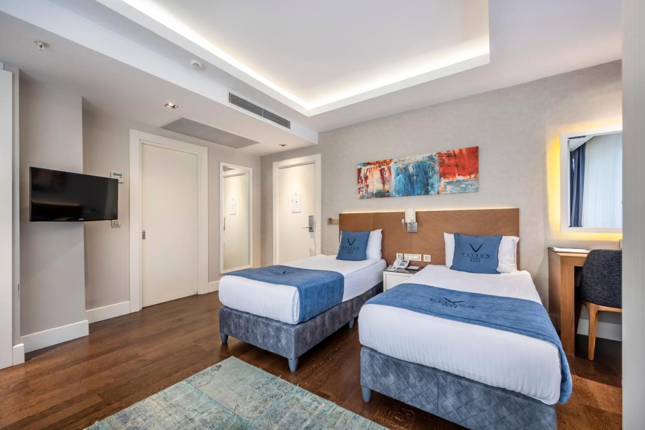 Veyron & Hotel Istanbul