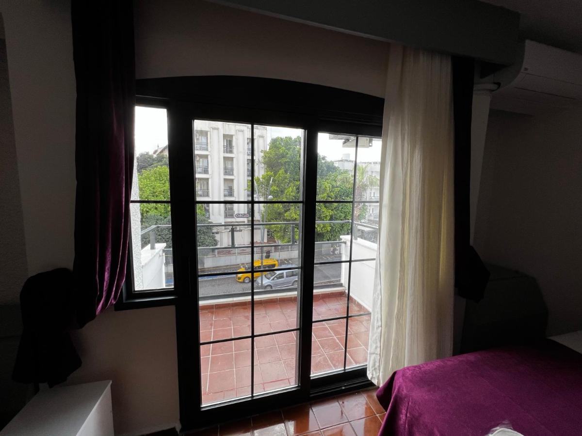 Aparthotel Andy's