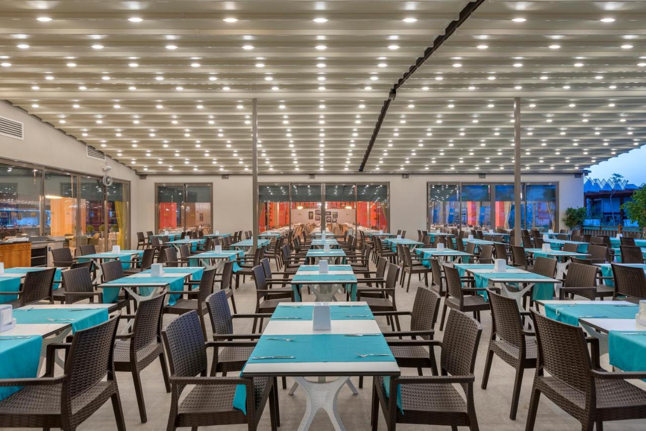 Hotel Crown Sunshine Ultra 5*