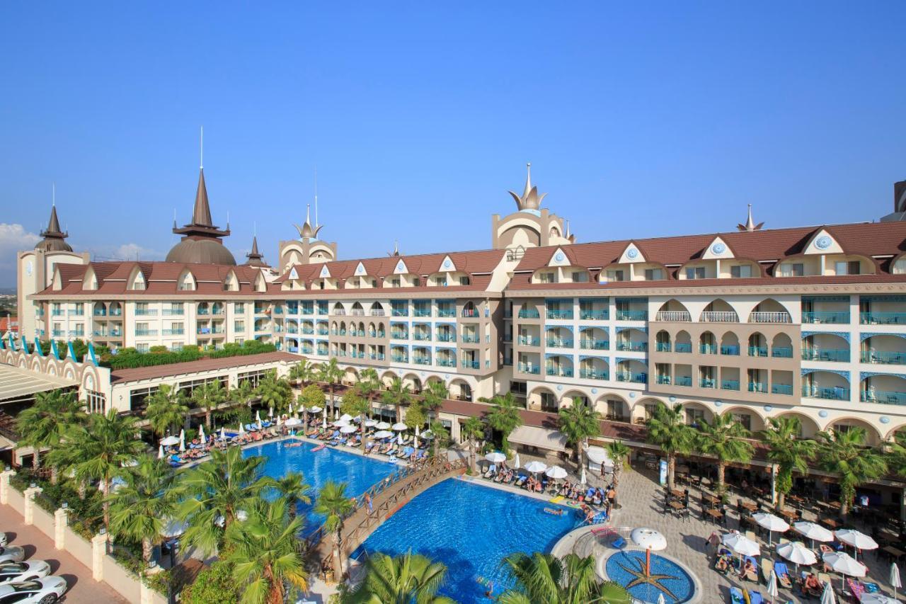 Hotel Crown Palace Ultra