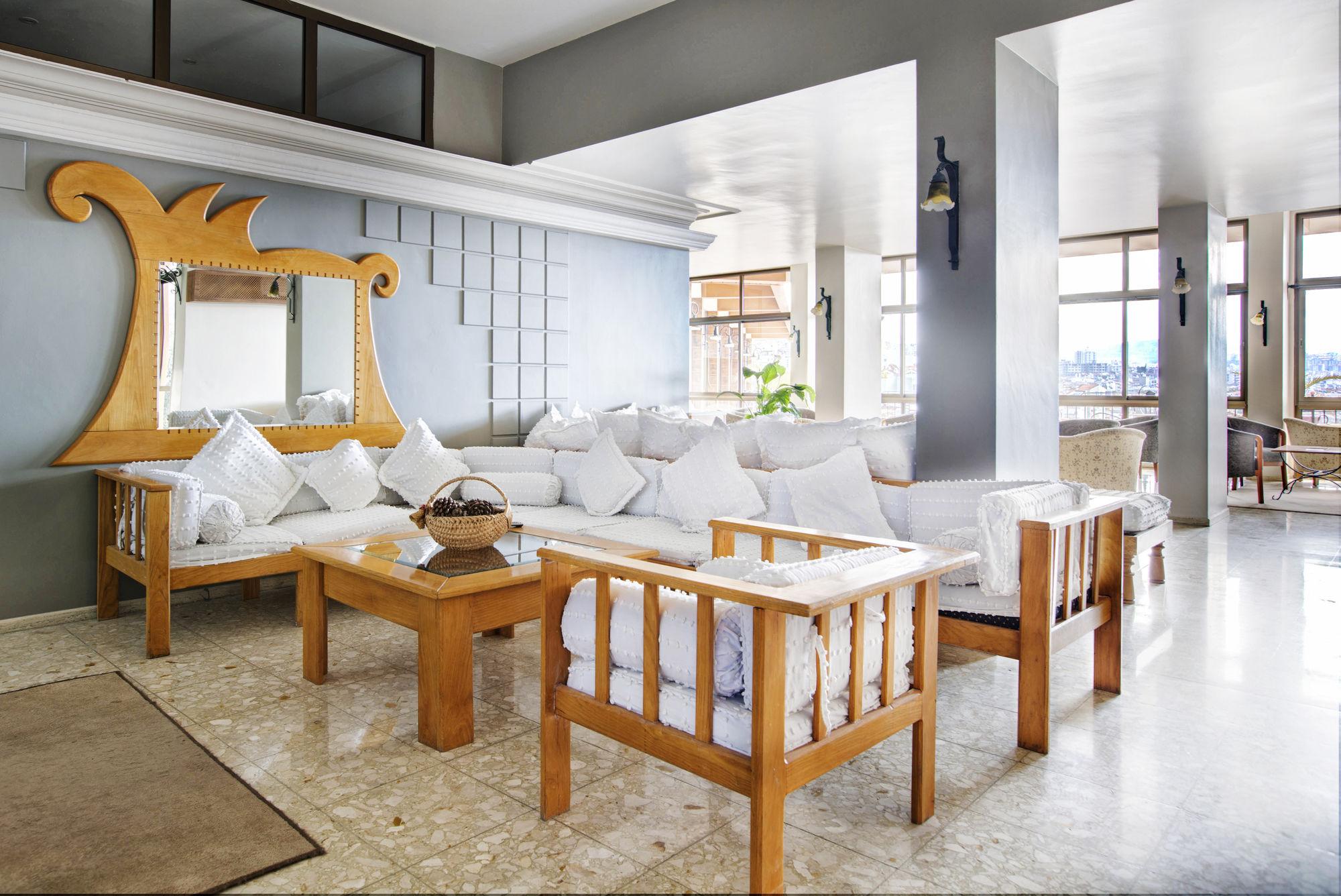 Suhan Seaport 4*
