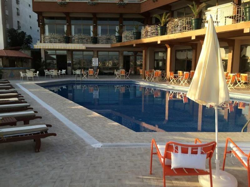 Hotel Suhan Seaport 4*