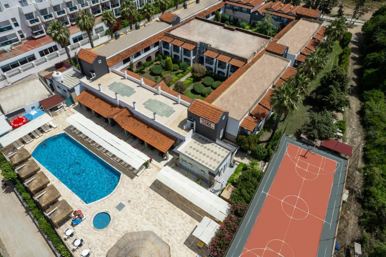 Tiana Hotel