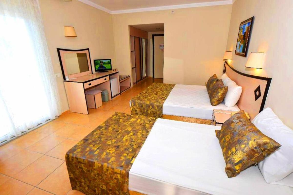 Hotel Orange Paradise Side