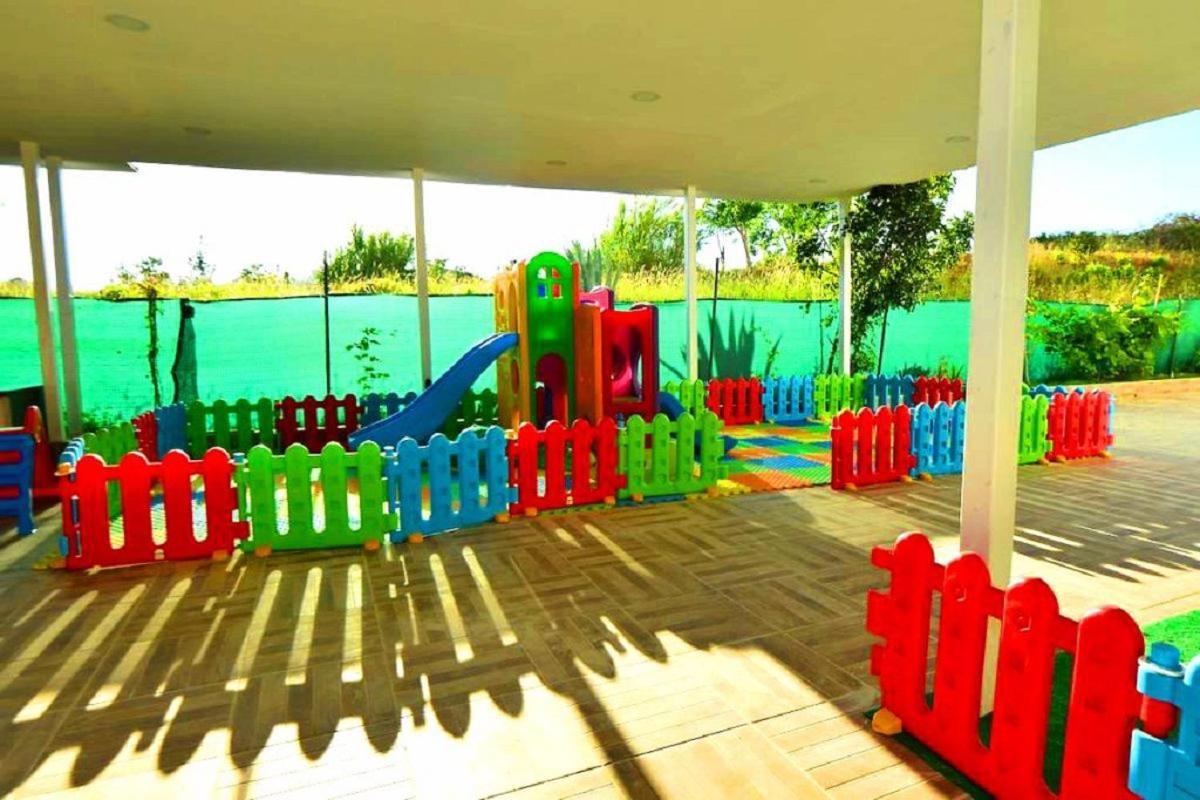 Hotel Orange Paradise