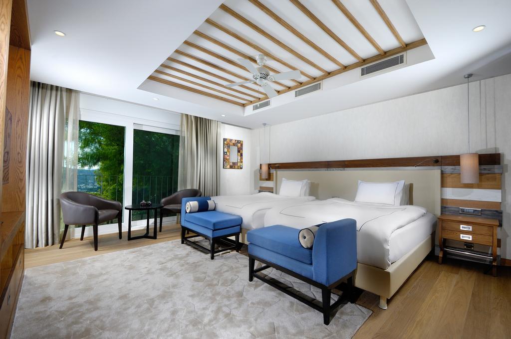 Hotel Regnum Escana