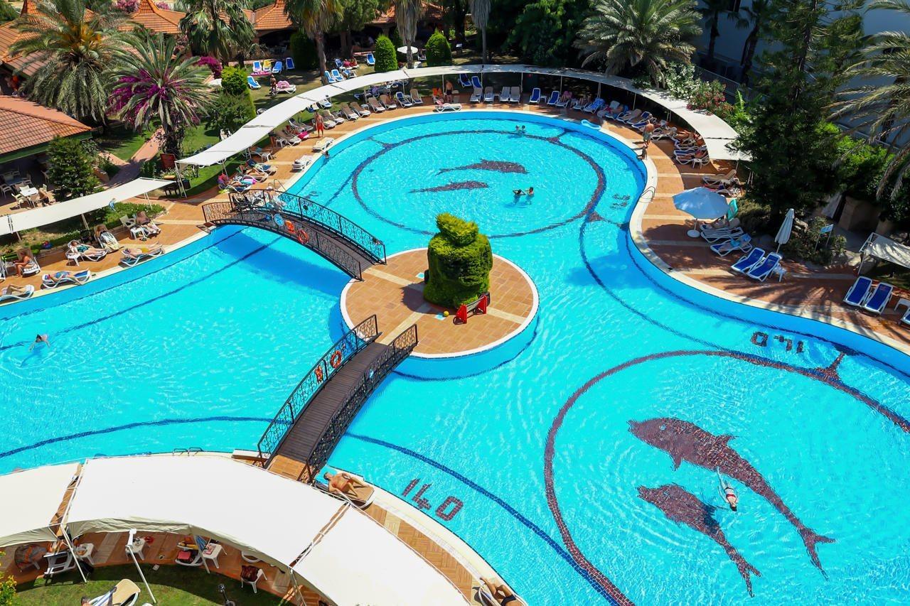 Resort Nova Park 5*