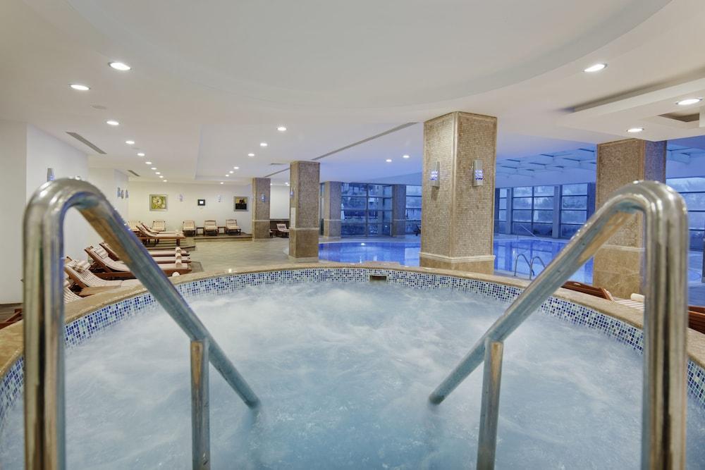 Alba Royal (adults Only)