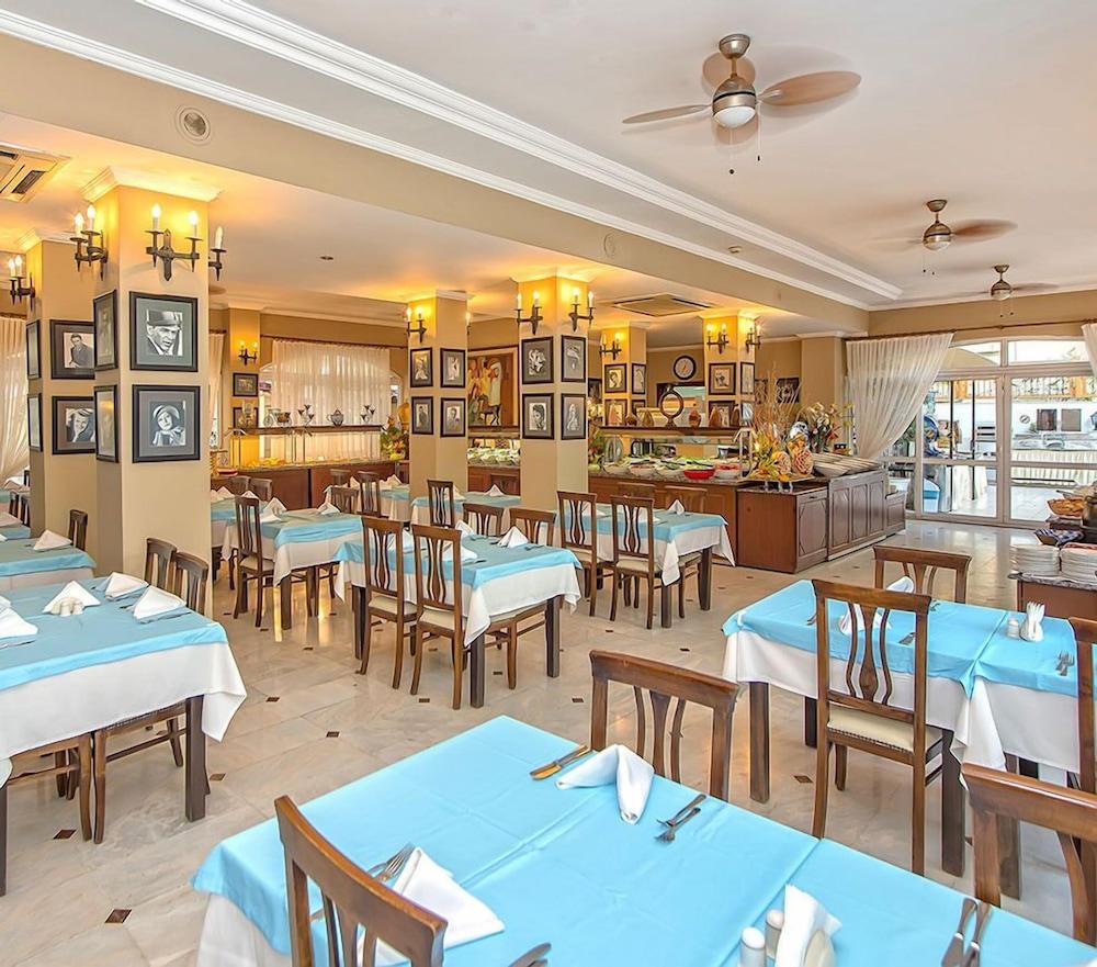 Hotel Sinatra 4*