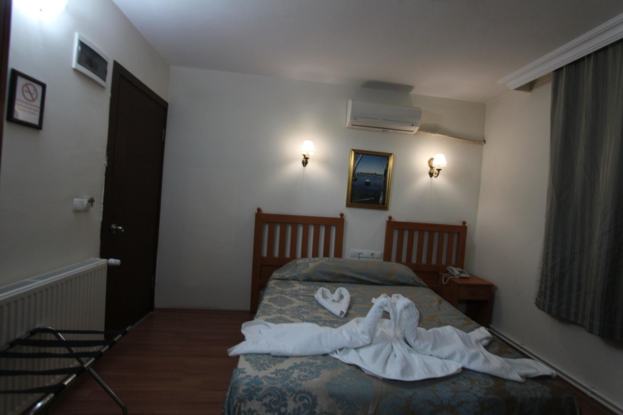 Hotel Ave Maria