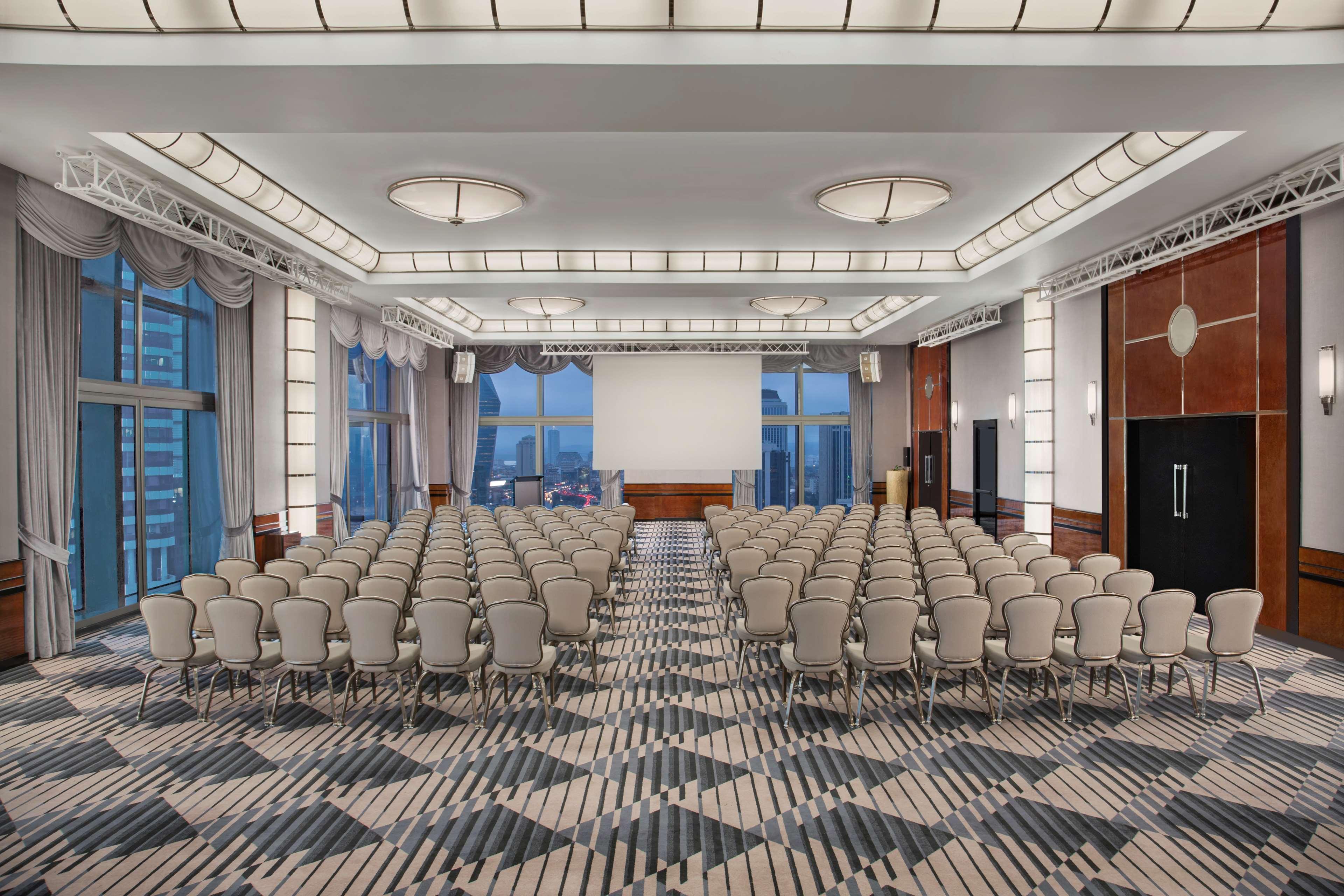 Hyatt Centric Levent Hotel 5*