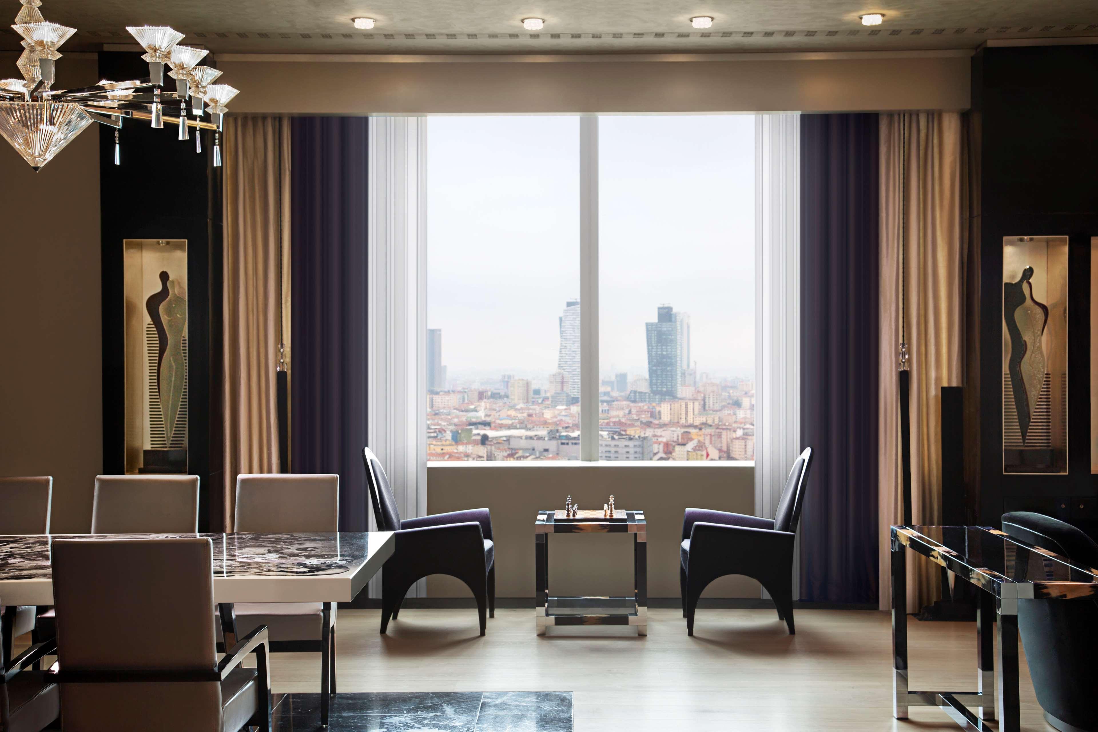Hyatt Centric Levent 5*