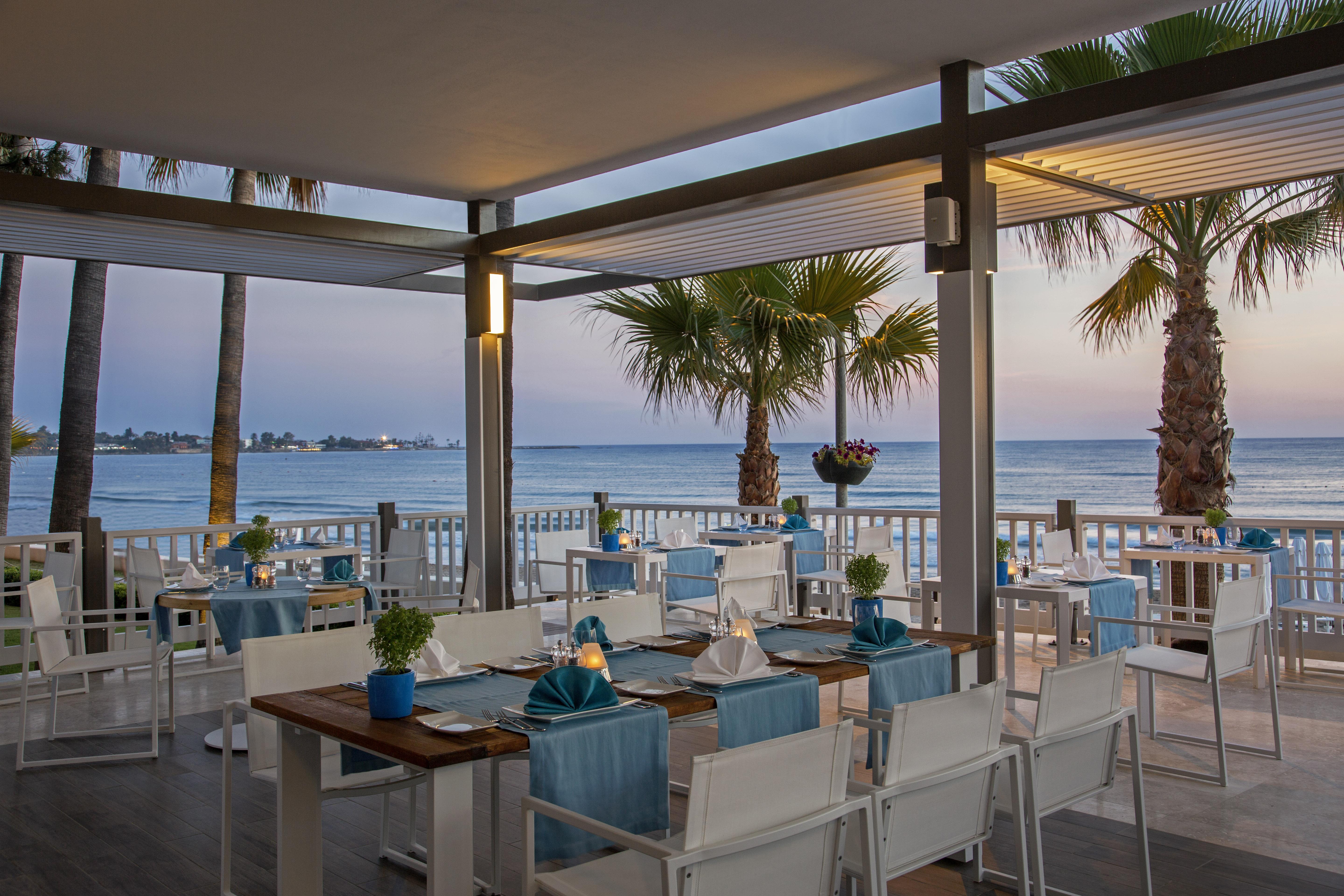 Acanthus Cennet Barut Collection 5* Side