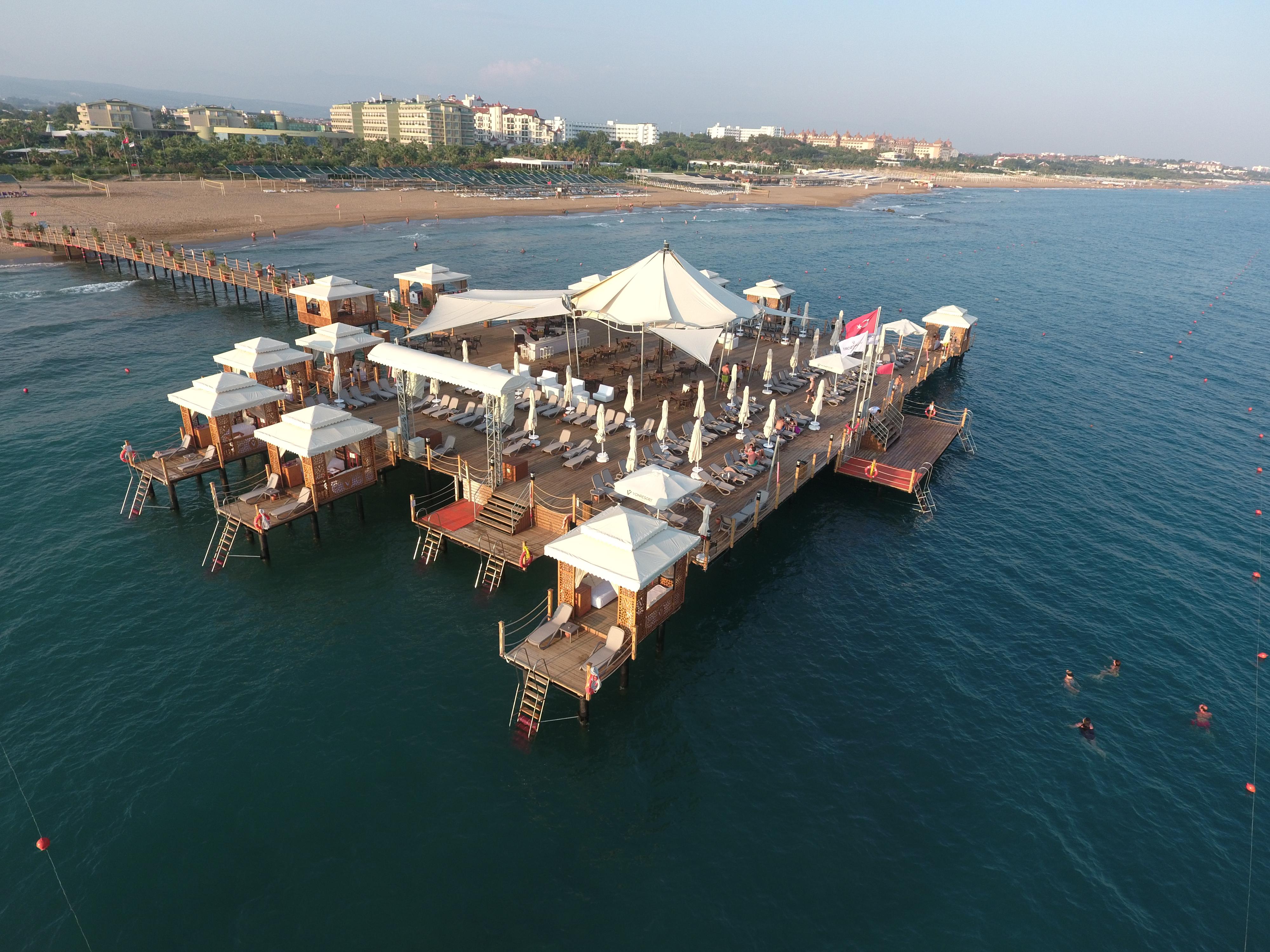 Vonresort Golden Coast & Aqua 5*