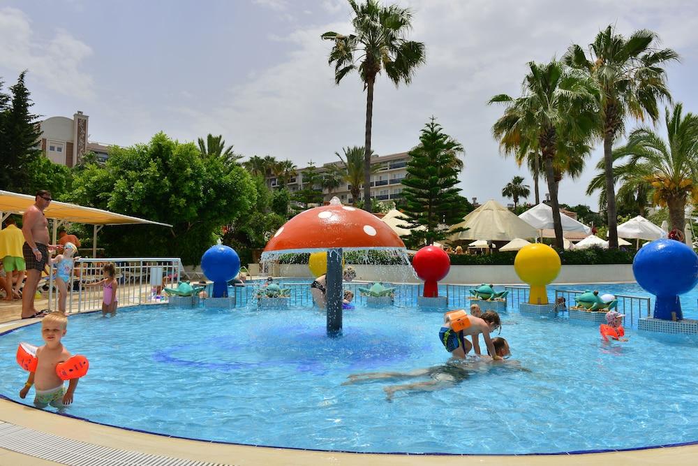 Hotel Seaden Corolla 4*
