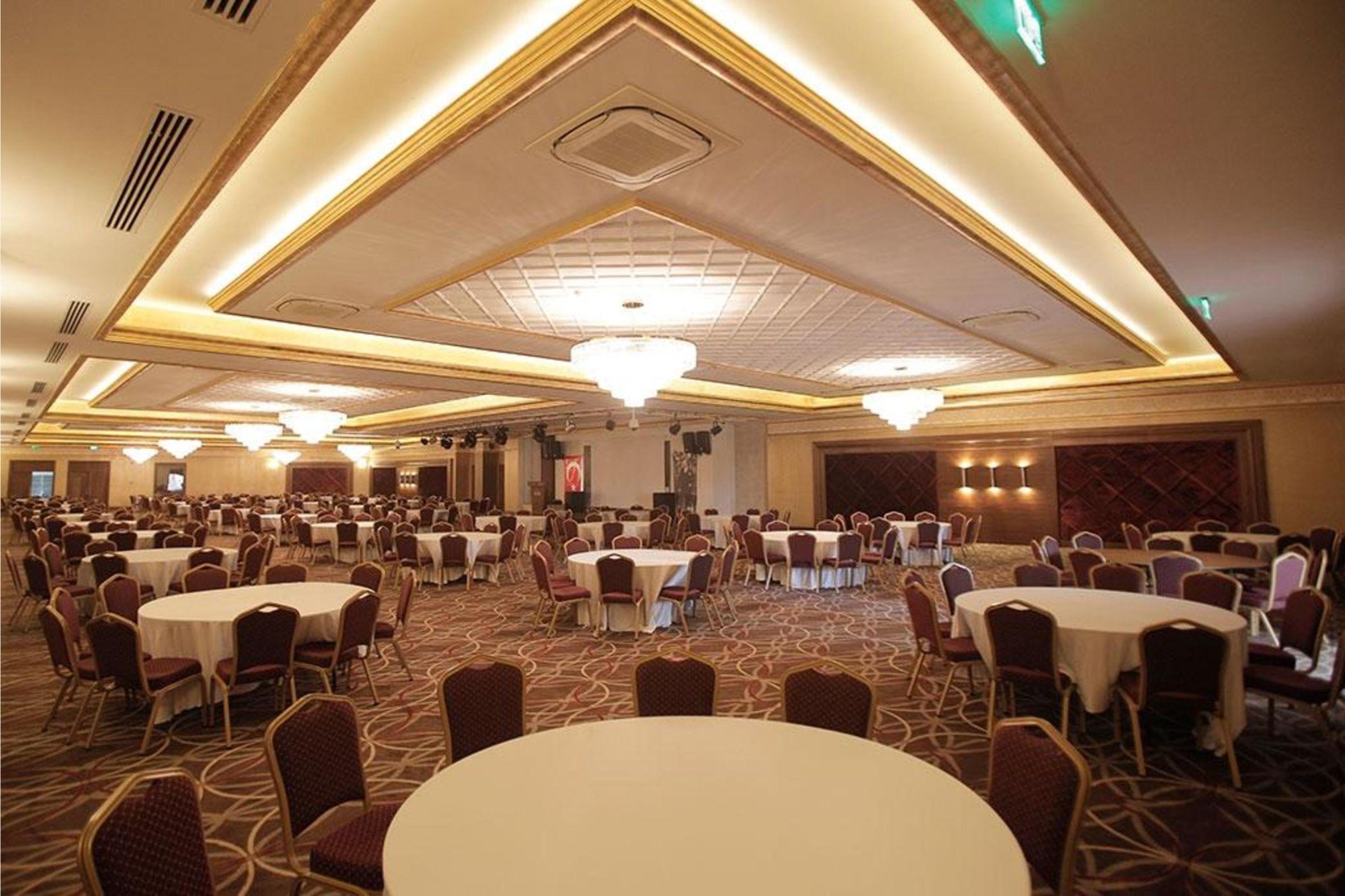 Hotel Crown Palace Ultra 5*