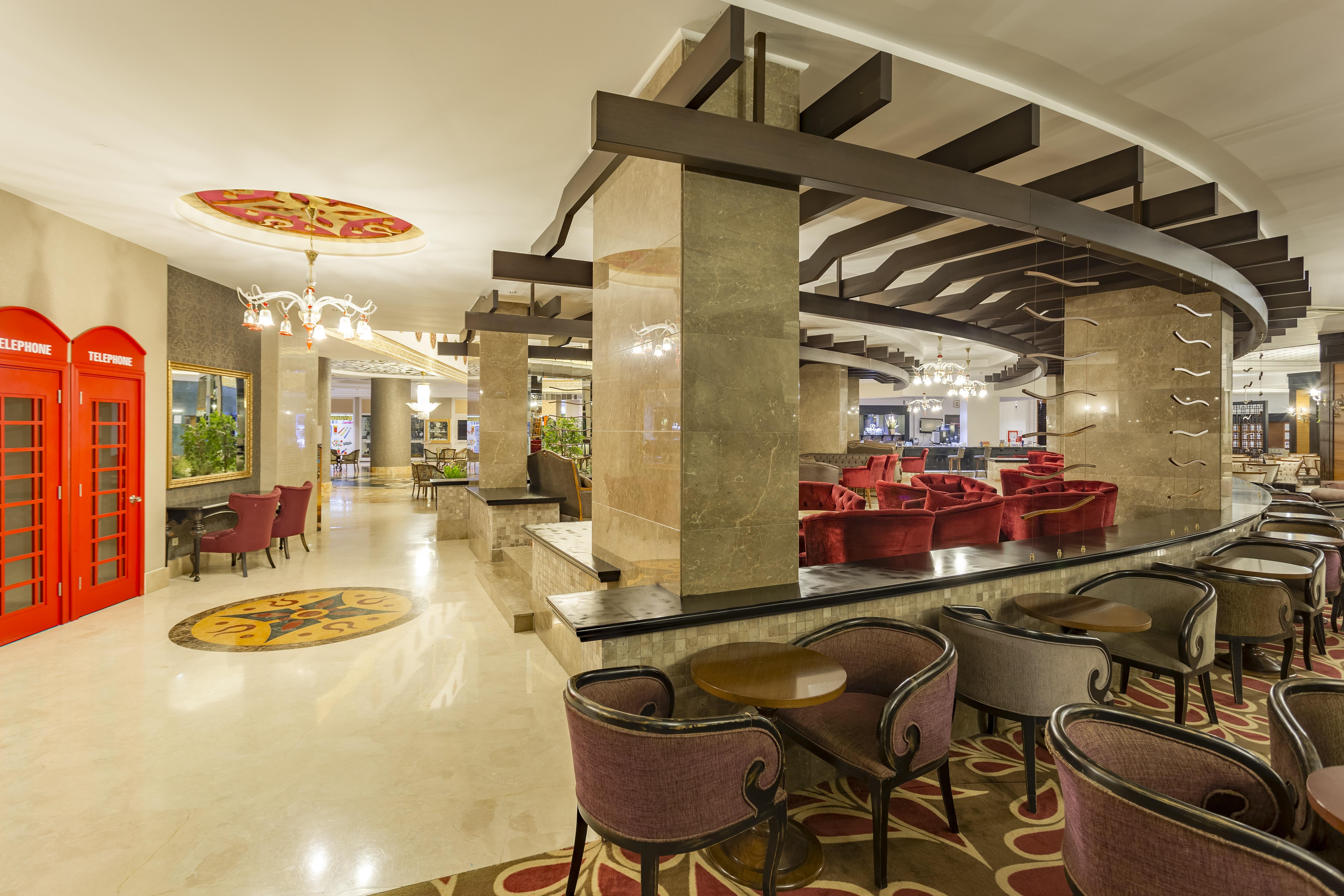 Hotel Crown Palace Ultra