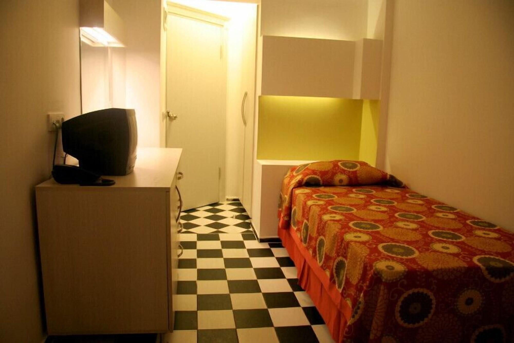 Orient Hotel