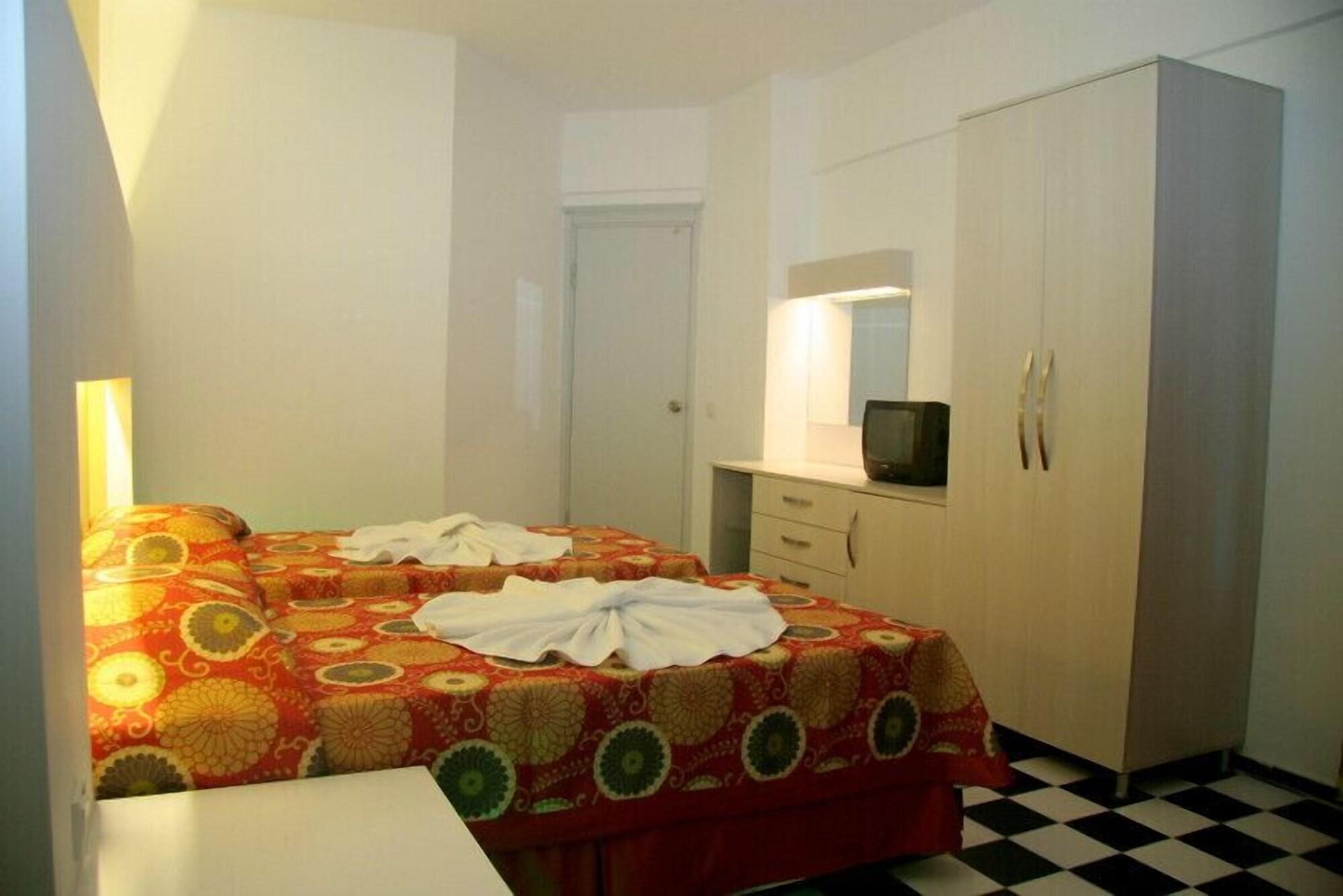 Orient Hotel 3*