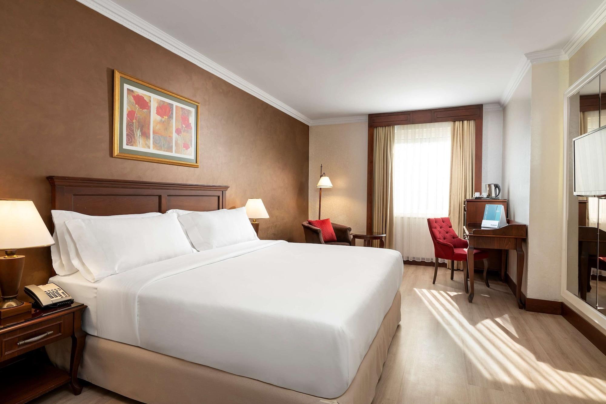 Occidental Taksim 4* Istanbul
