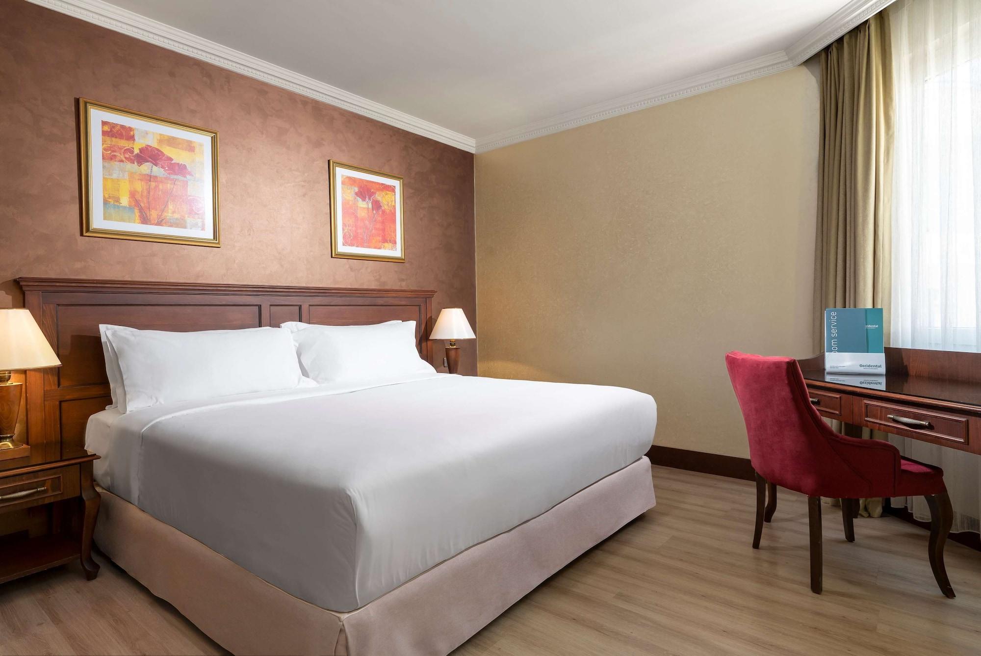 Occidental Taksim 4*
