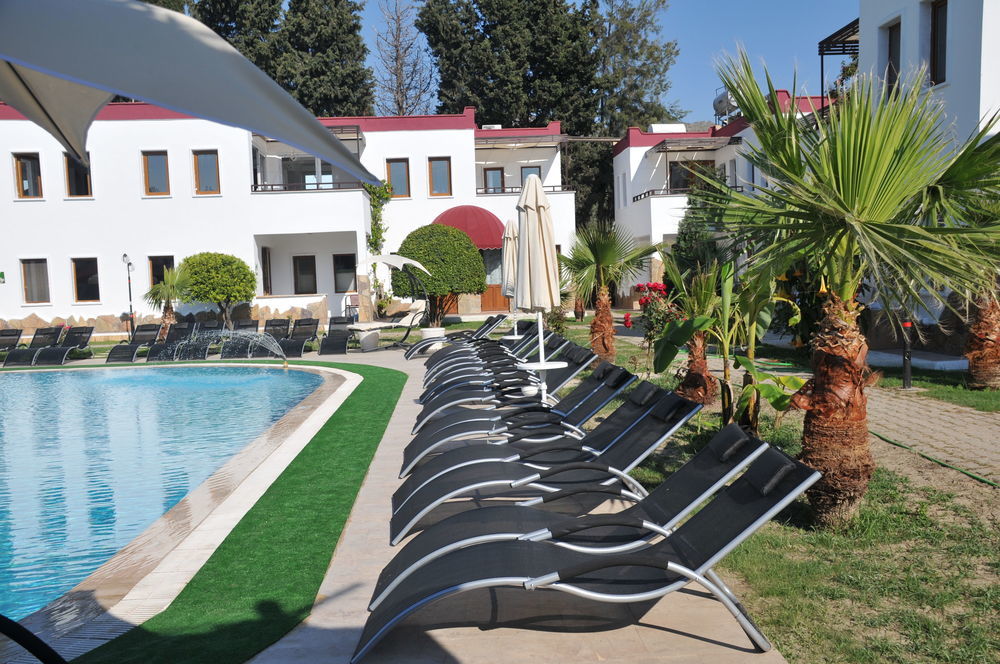 Club Cherry & Family Hotel
