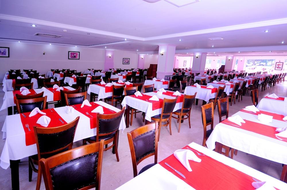 Sunbeach Hill Hotel Side