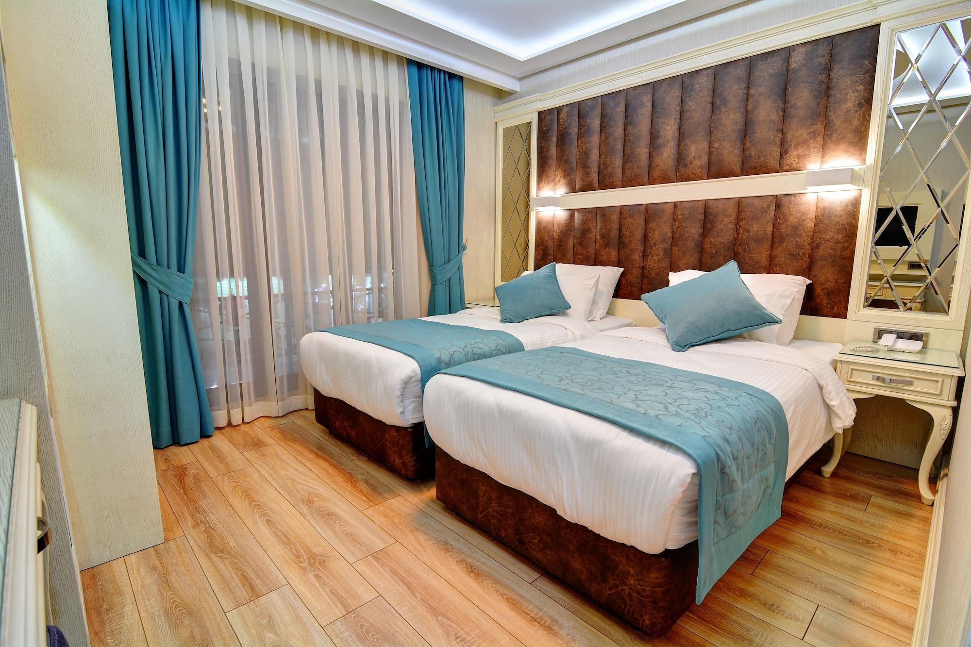 Hotel Novelty