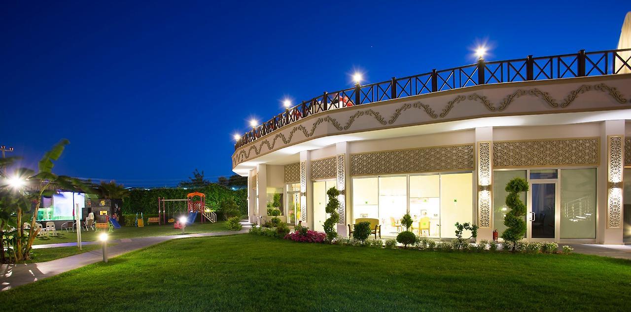 Sun Club 3* Side