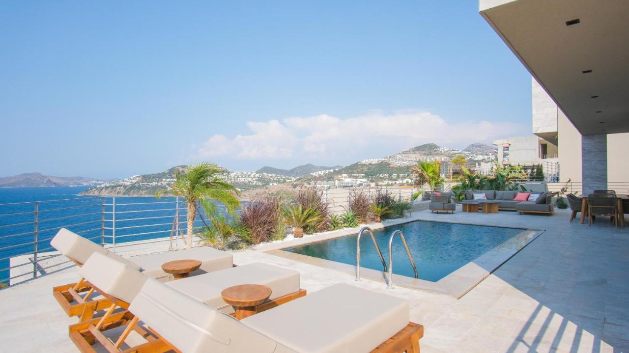 Luxe Villa *