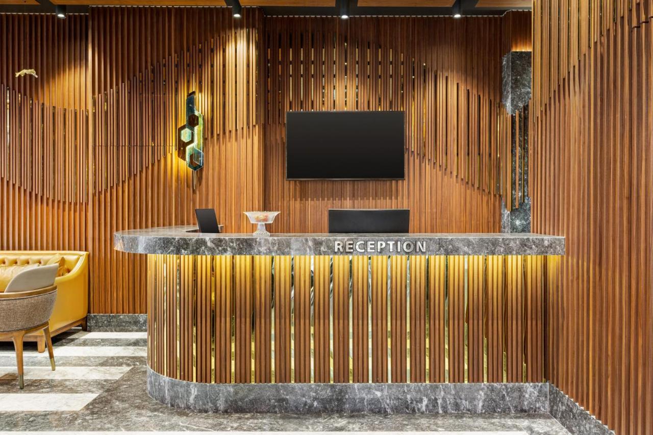 Ramada By Wyndham Umraniye 4*