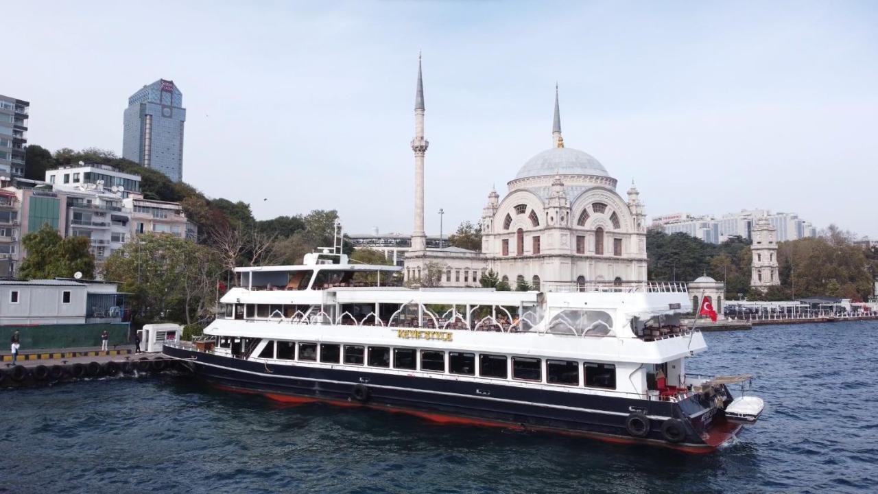 Nox Bosphorus Botel *