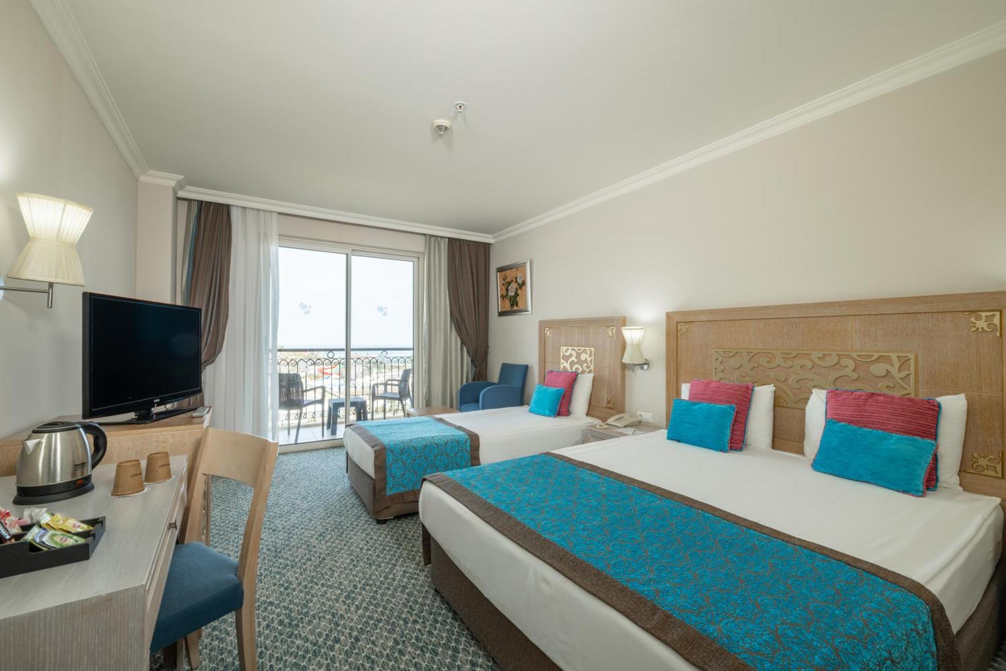 Crystal Family & Resort Belek