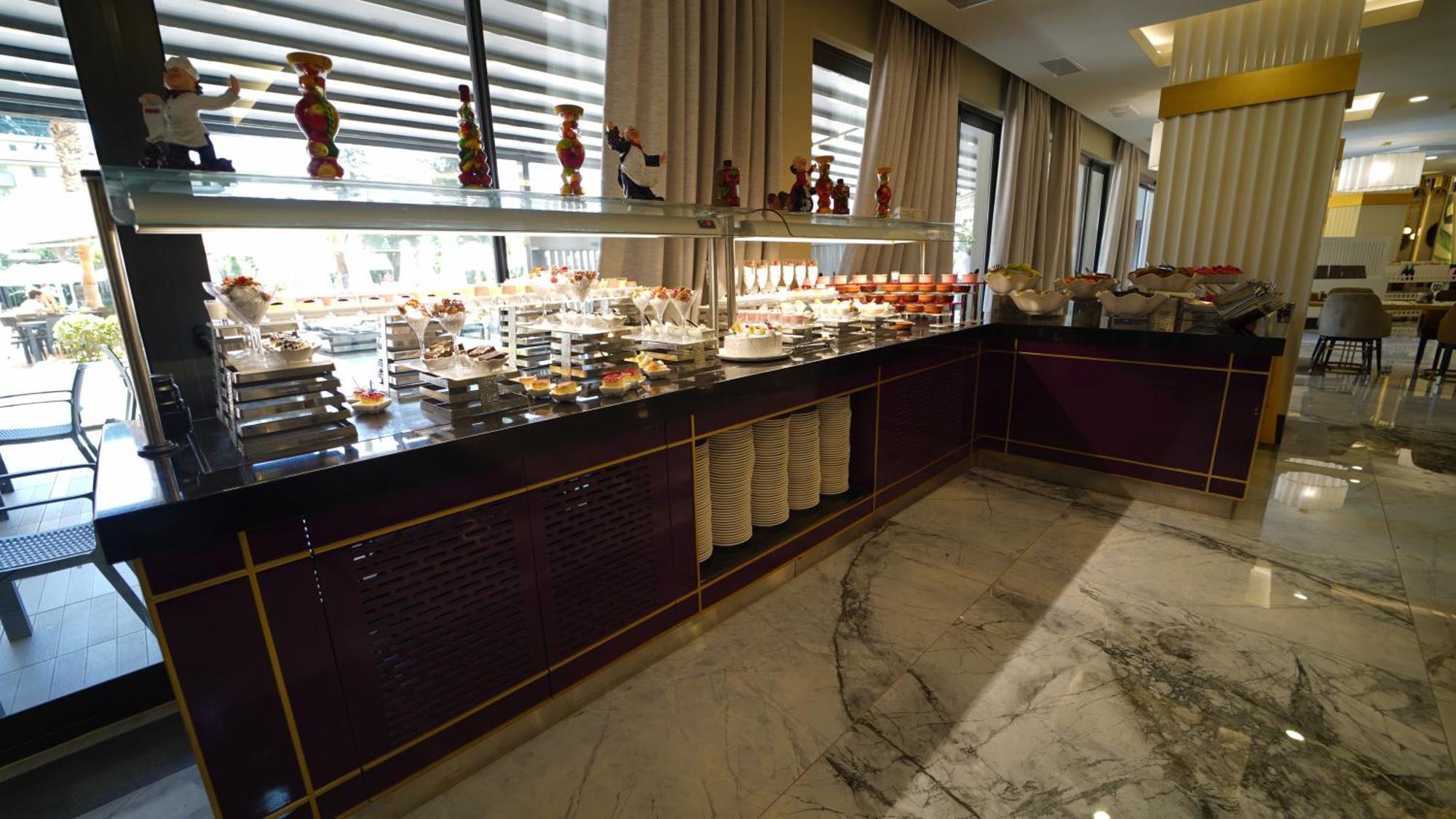 Hotel The Raga Ultra (adults Only) 5*