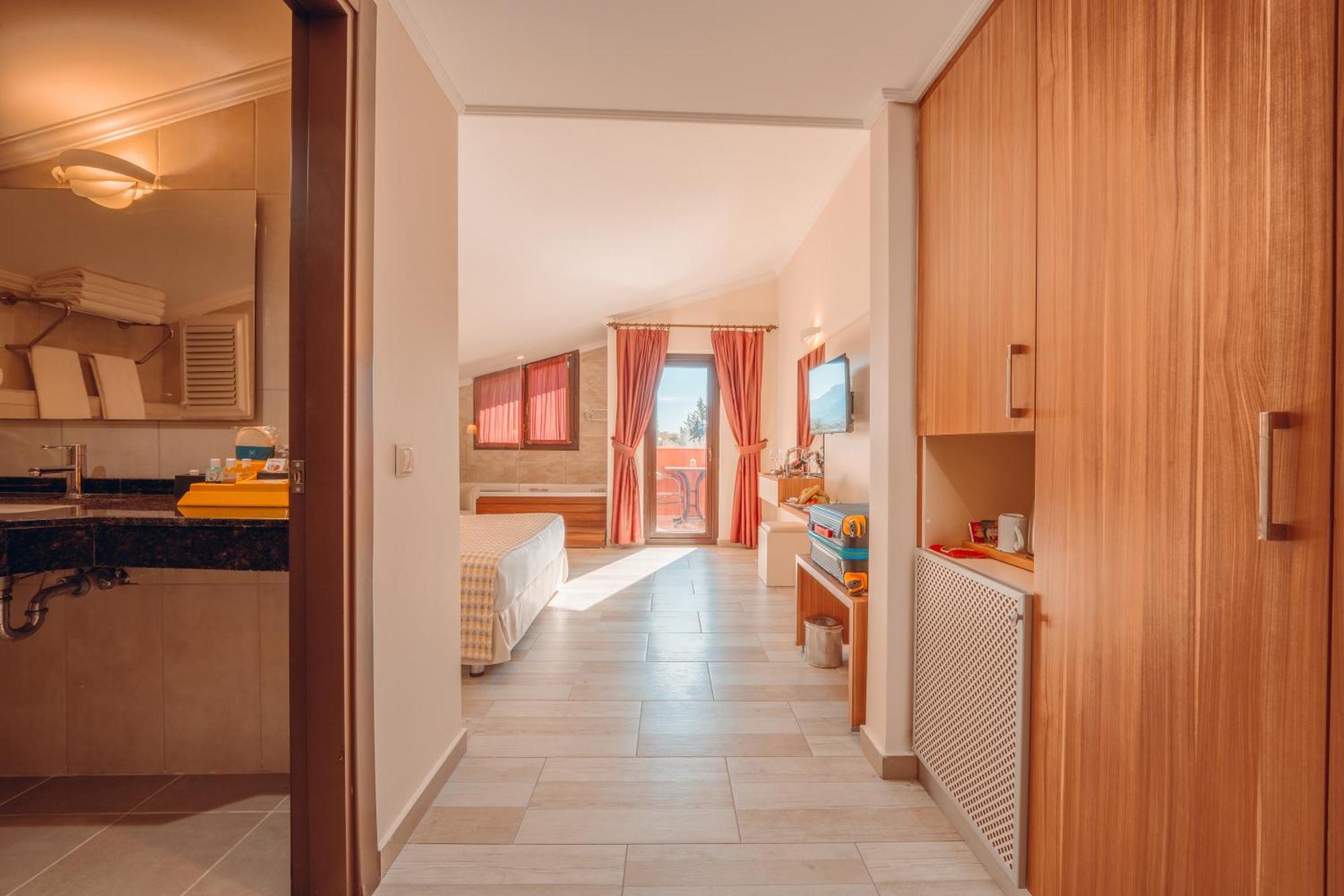 Sundia By Liberty Suncity 4* Oludeniz